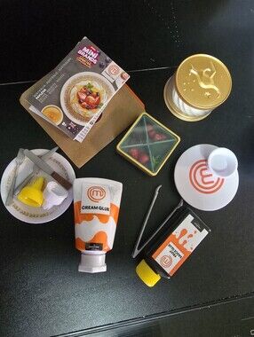 Zuru Mini Brands Create Masterchef Pavlova